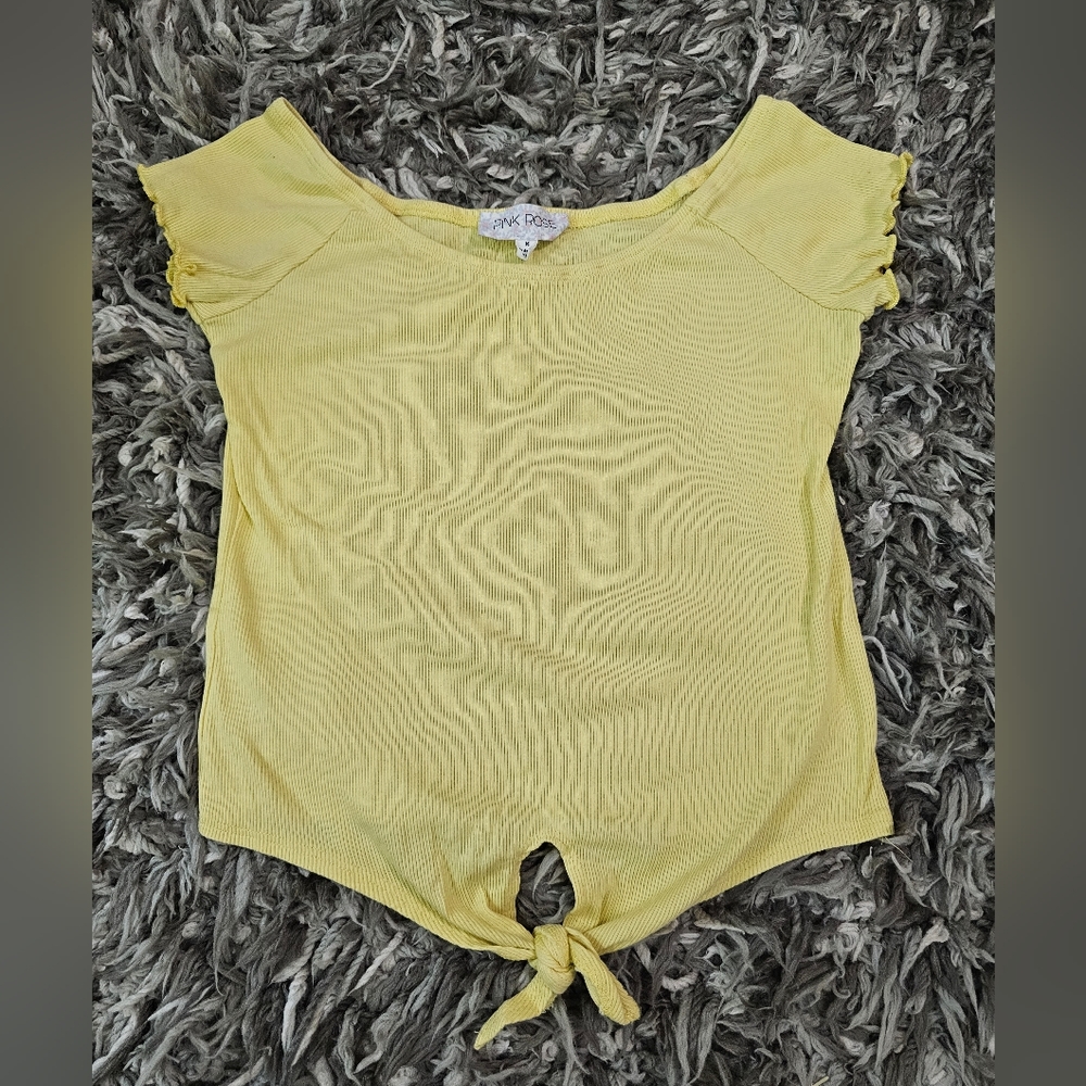 Yellow blouse M
